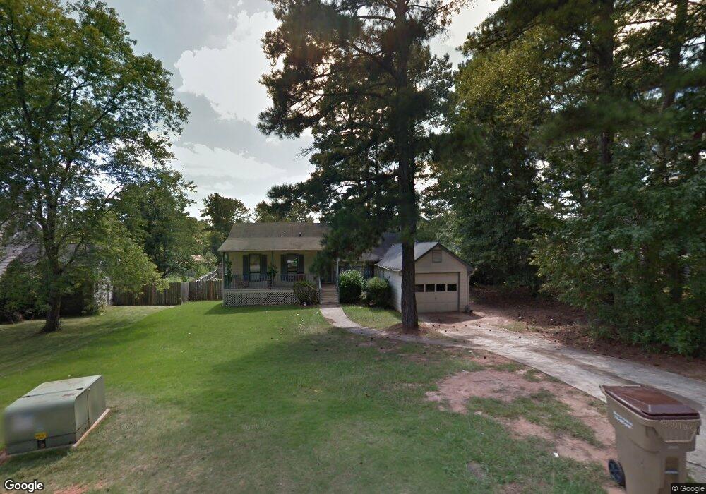 8634 Forest Pointe Ct, Jonesboro, GA 30238 - photo 1