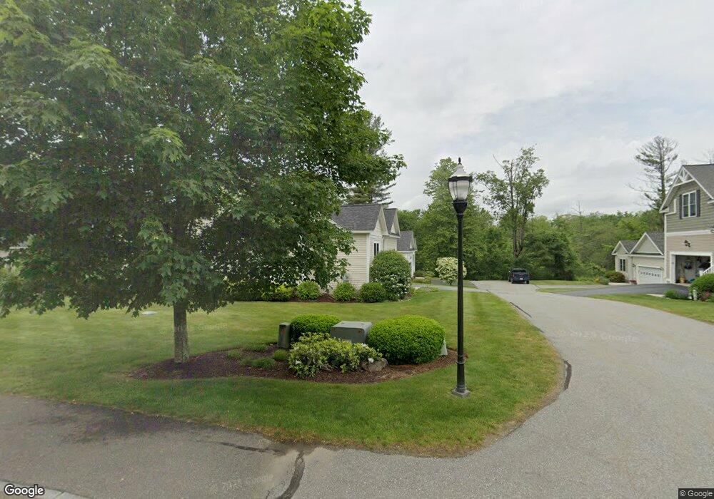 10 Sugarplum Ln unit 10, Londonderry, NH 03053 - photo 1