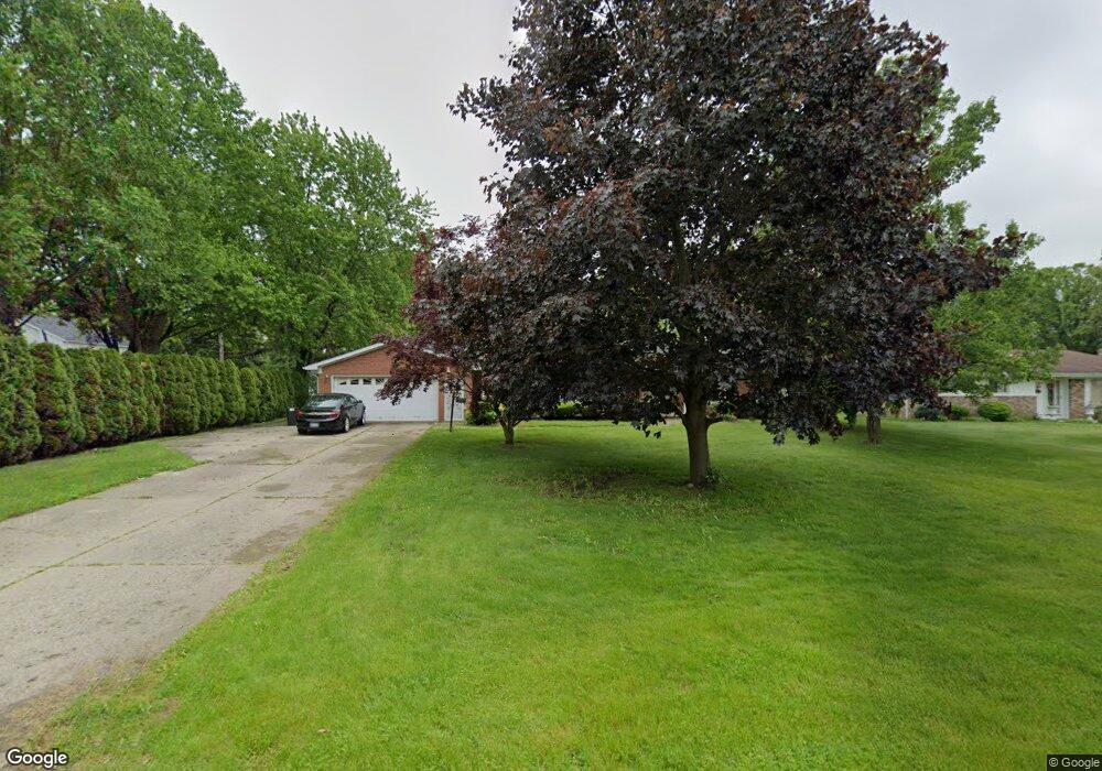 3313 Hillview Ave, Flint, MI 48504 - photo 1