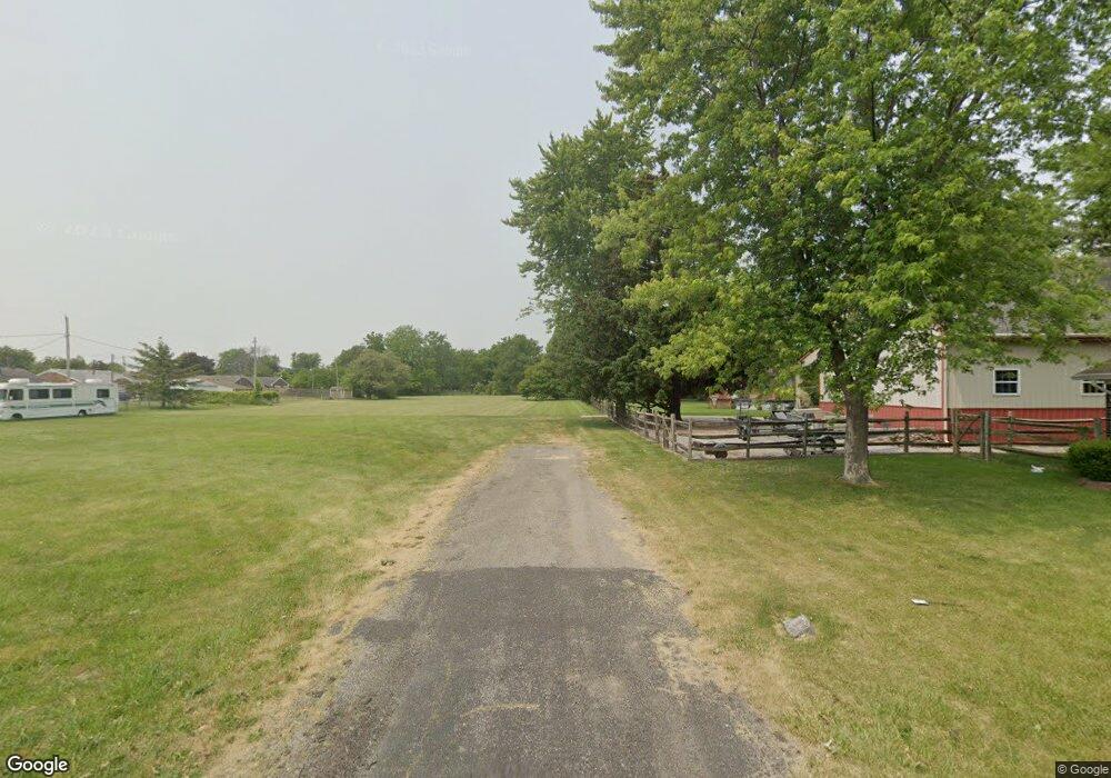 2100 Gallier Dr, Toledo, OH 43611 - photo 1