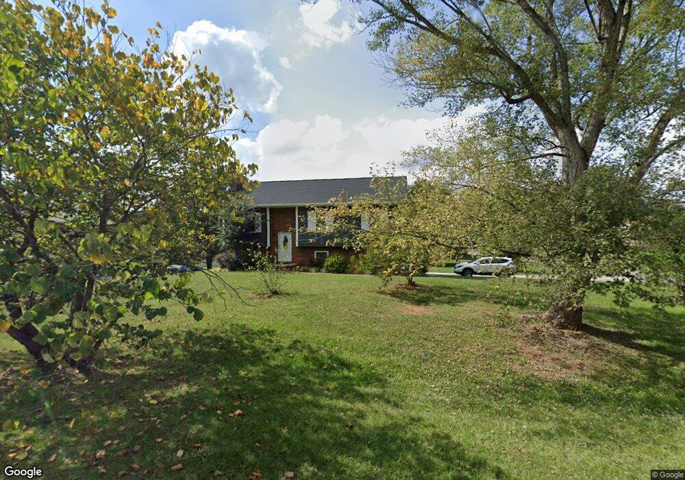 153 Sparrow Ln, Statesville, NC 28625 - photo 1