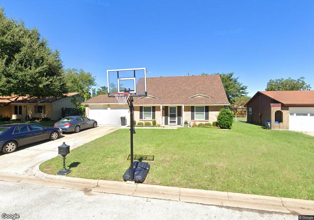 7917 Donegal Ln, North Richland Hills, TX 76180 - photo 1