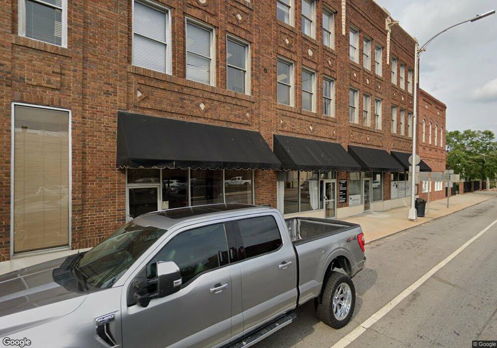 102 N Peterson Ave, Douglas, GA 31533 - photo 1