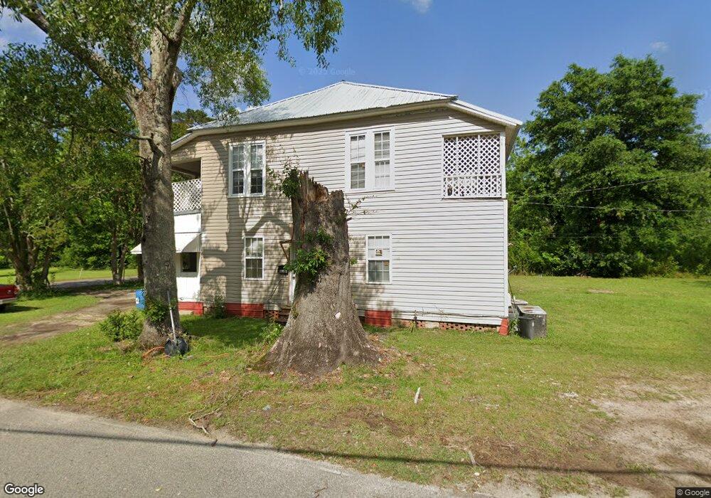 616 W Suwanee St, Fitzgerald, GA 31750 - photo 1