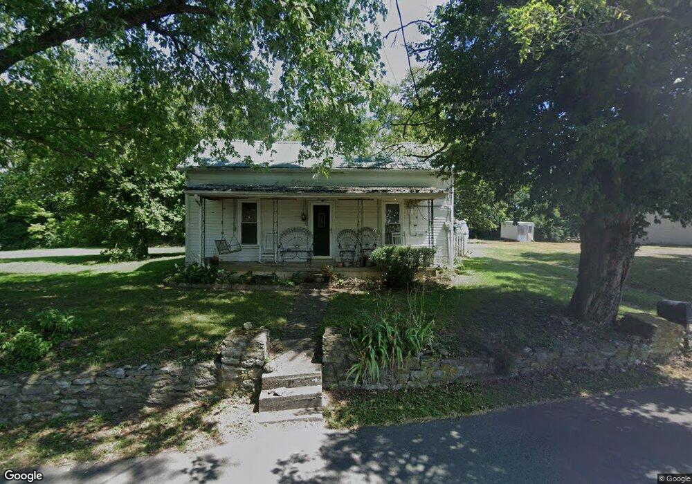 1010 Delaney Ferry Rd, Versailles, KY 40383 - photo 1