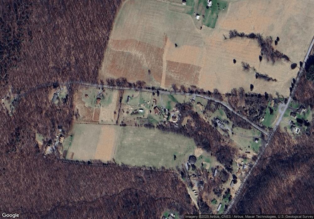 215 Thurman Dr, Hedgesville, WV 25427 - photo 1