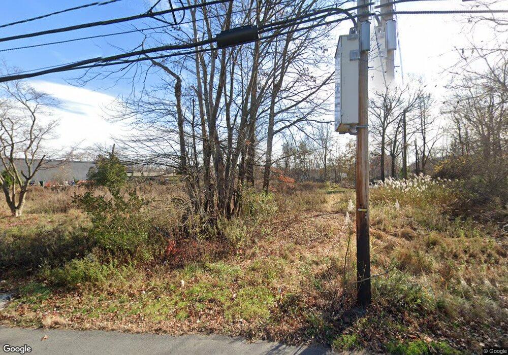 23 Riverlawn Dr, Wayne, NJ 07470 - photo 1