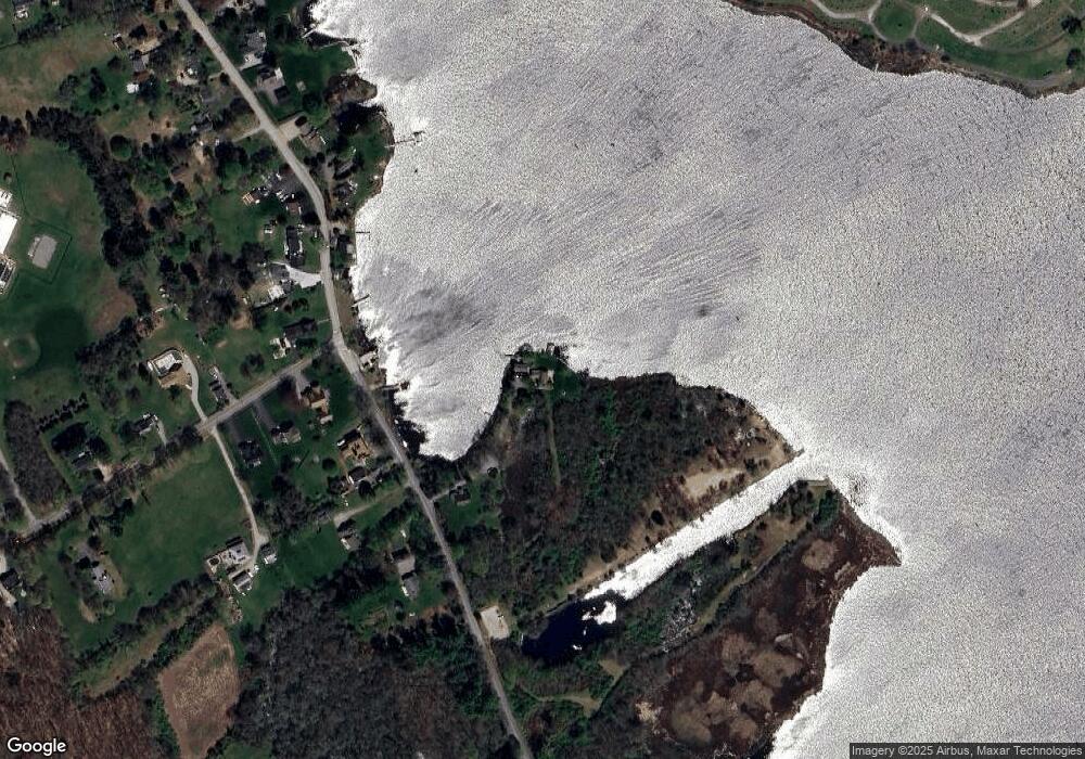 195 River Rd, Pawcatuck, CT 06379 - photo 1