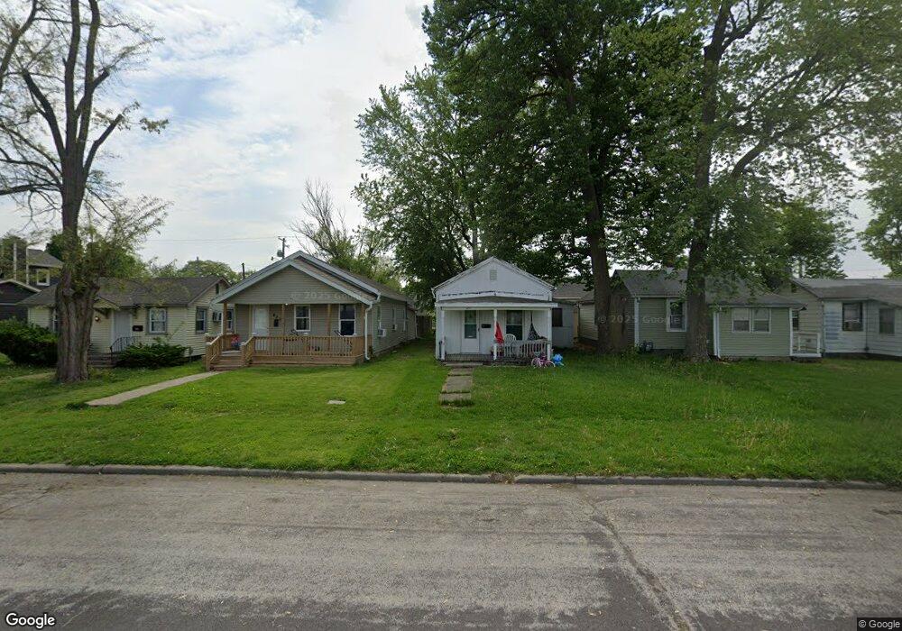 424 S Chicago St, Lincoln, IL 62656 - photo 1