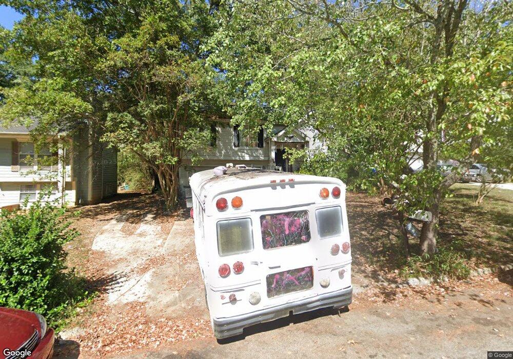 2047 Raintree Place unit 1, Lithonia, GA 30058 - photo 1