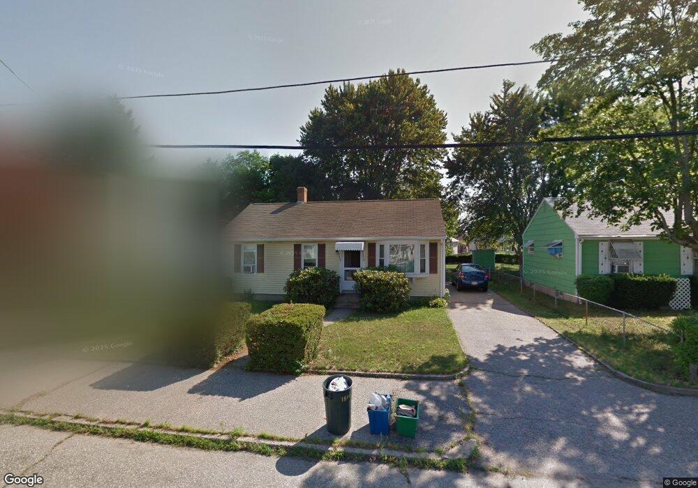 183 Blackburn St, Pawtucket, RI 02861 - photo 1