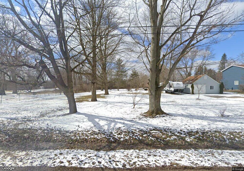 1385 Aloha St, Davison, MI 48423 - photo 1