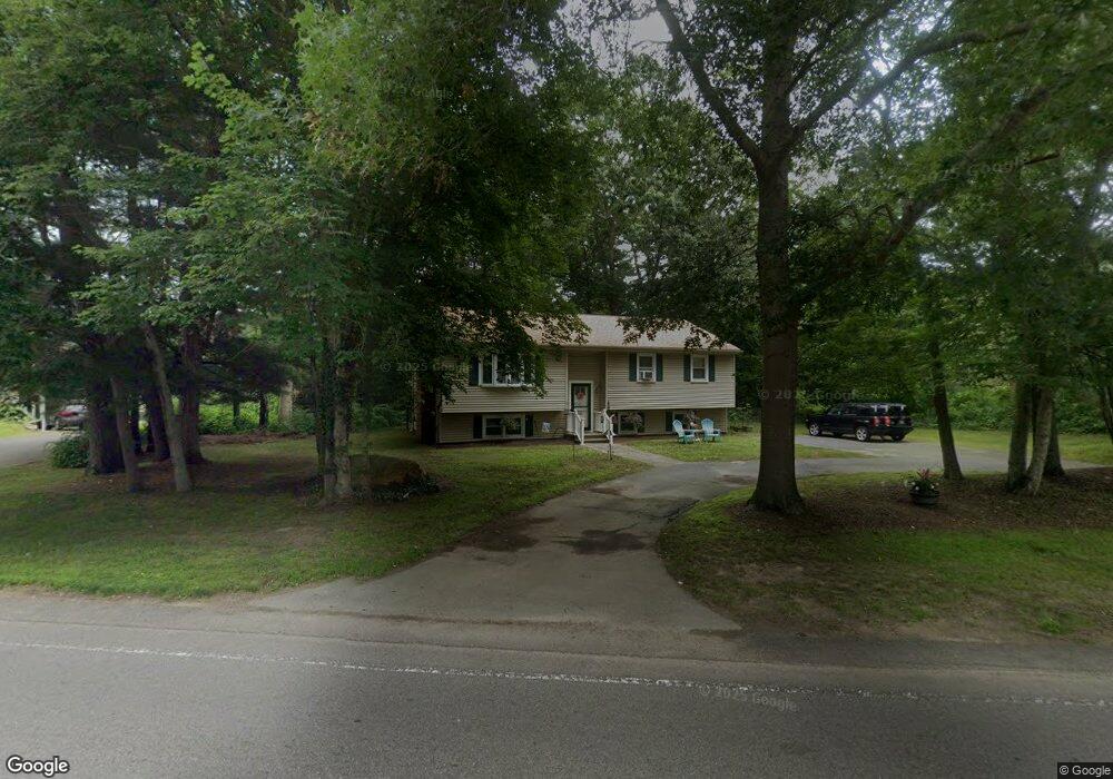 735 Chase Rd, North Dartmouth, MA 02747 - photo 1