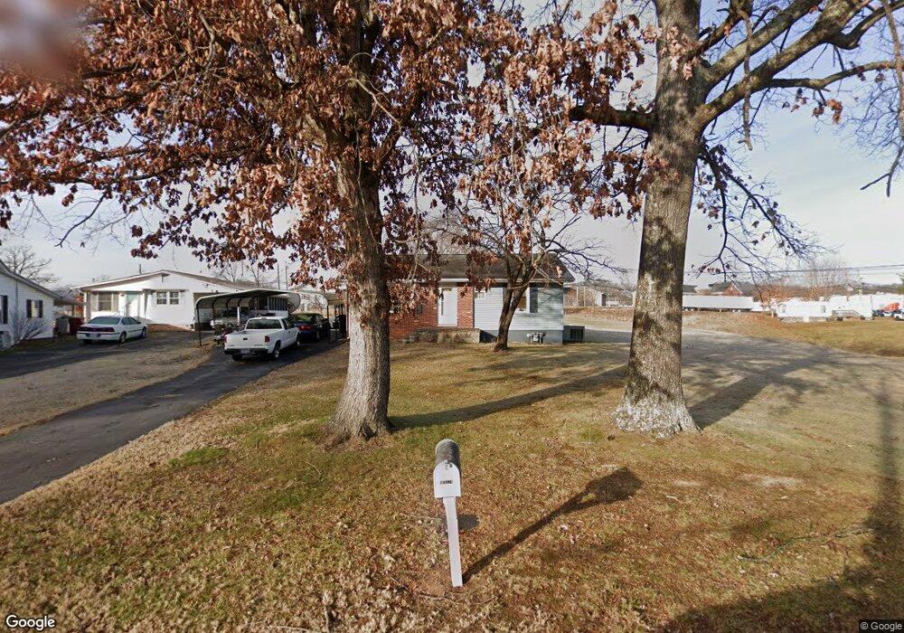 2217 Midway St, Johnson City, TN 37601 - photo 1