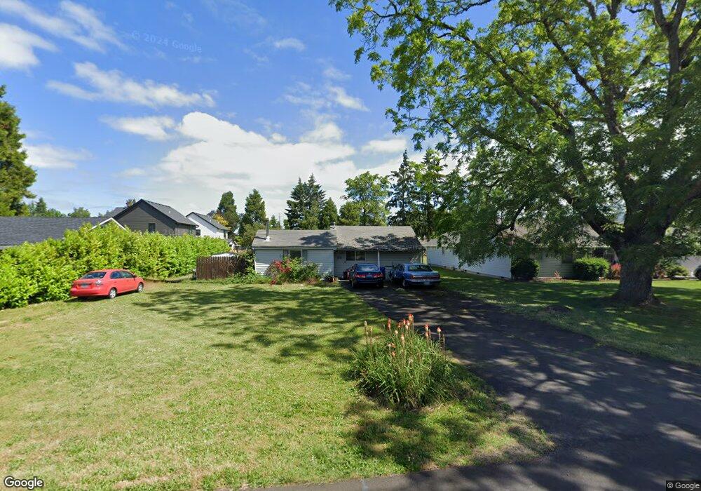 3545 Sisters View Ave, Eugene, OR 97401 - photo 1