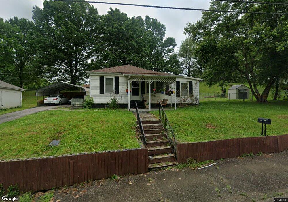 114 Shelbyville Mills Rd, Shelbyville, TN 37160 - photo 1