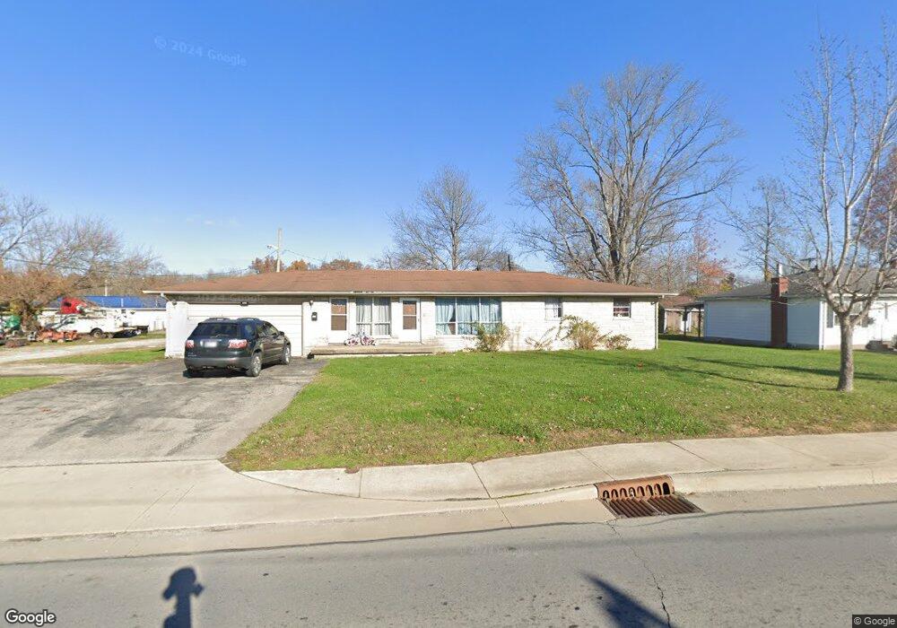 586 W Main St, Austin, IN 47102 - photo 1