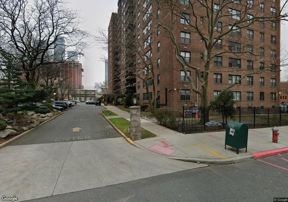 225 St Pauls Ave unit 5N, Jersey City, NJ 07306 - photo 1