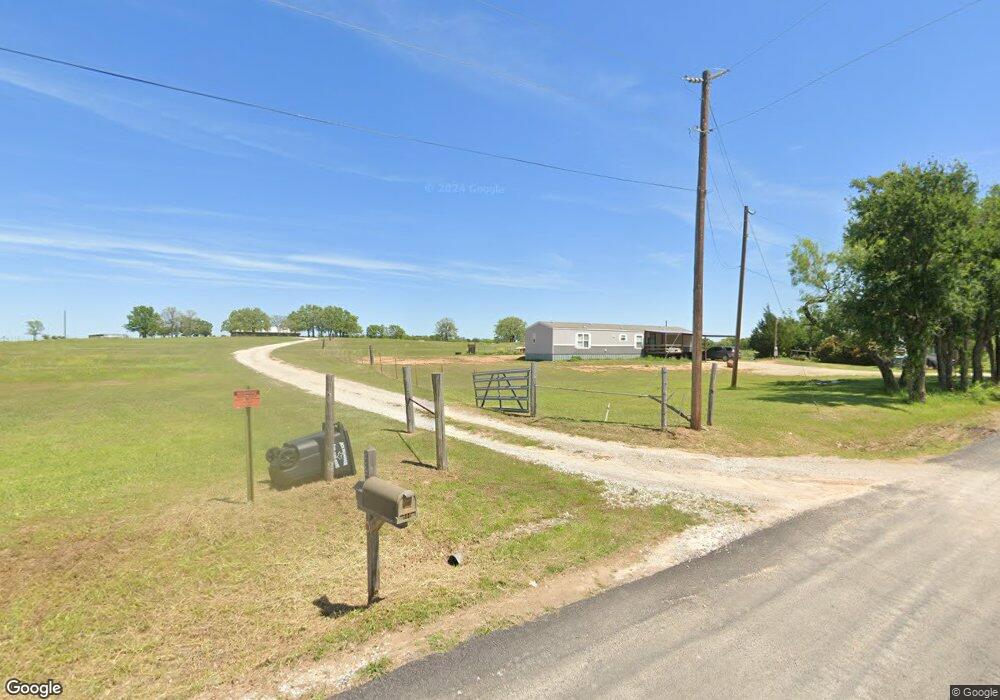 890 Hereford Ln, Millsap, TX 76066 - photo 1