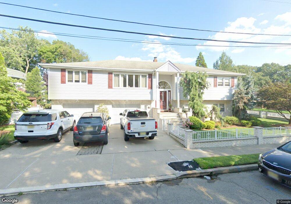 11 Redstone Ln, Lodi, NJ 07644 - photo 1