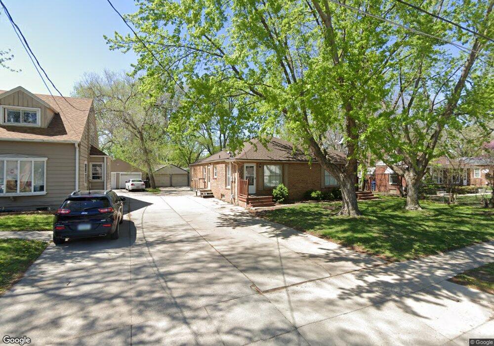 2004 53rd St, Des Moines, IA 50310 - photo 1