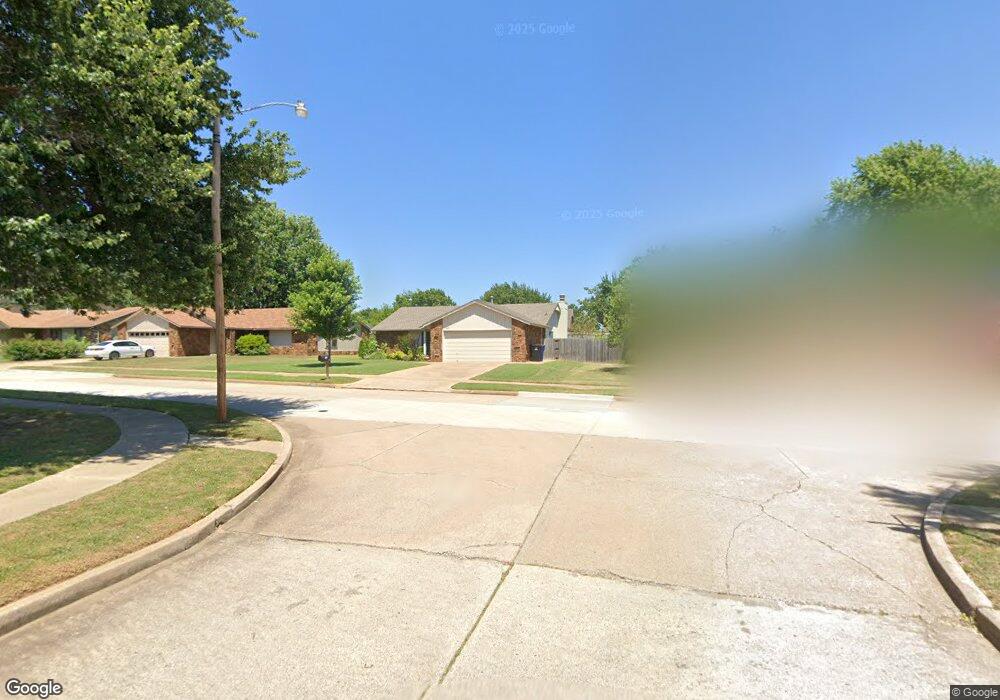 5613 S Cedar Ave, Broken Arrow, OK 74011 - photo 1