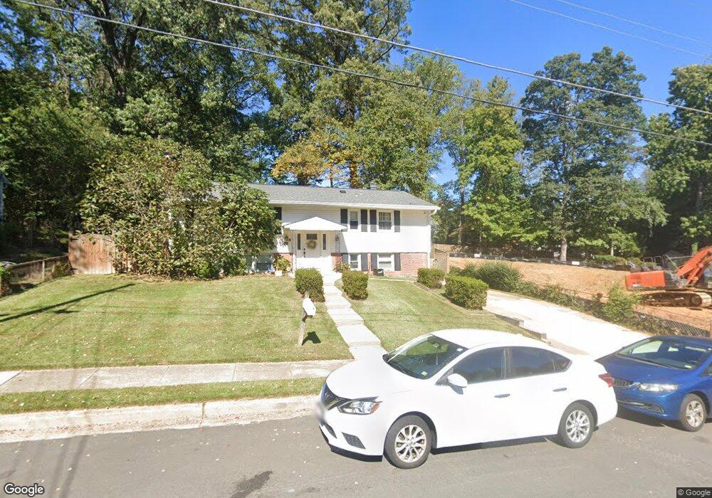 207 Yeonas Dr SW, Vienna, VA 22180 - photo 1