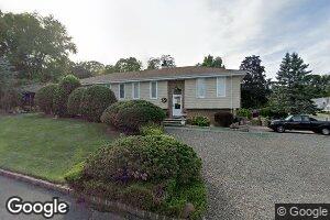 10 Chestnut Rd, Cedar Knolls, NJ 07927