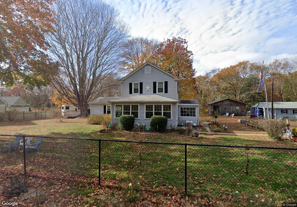 26 Buttonball Rd, Old Lyme, CT 06371 - photo 1