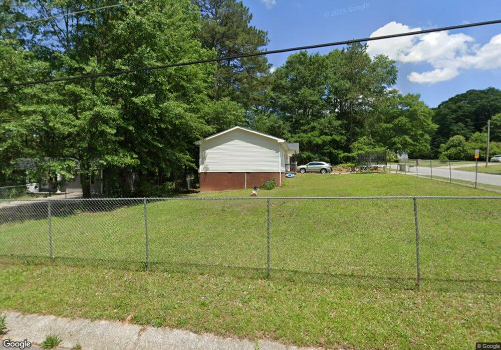 128 Robert Hendrix Dr, Carrollton, GA 30117 - photo 1