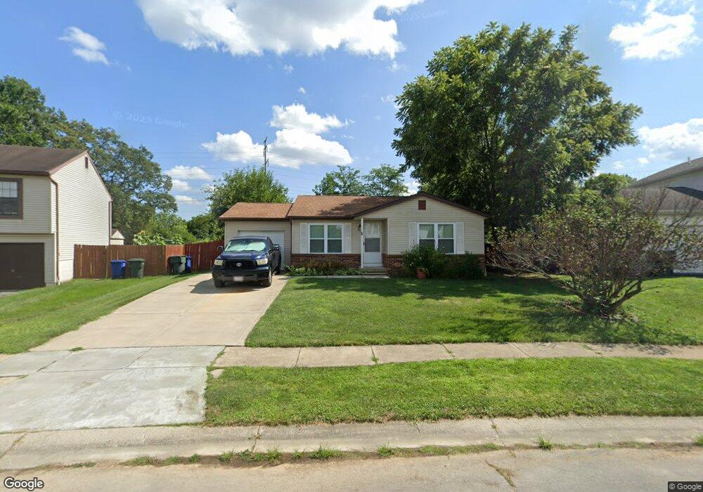 5139 Wollaston Ct, Columbus, OH 43228 - photo 1