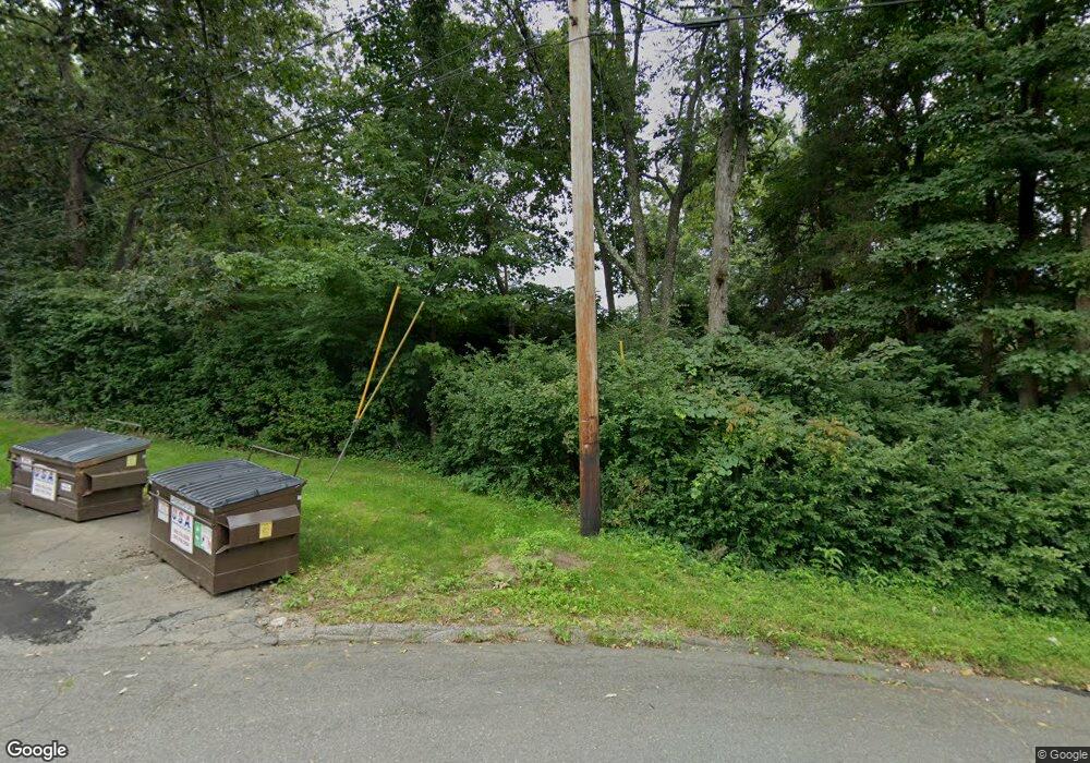 6 Arrowhead Way, Woodbury, CT 06798 - photo 1