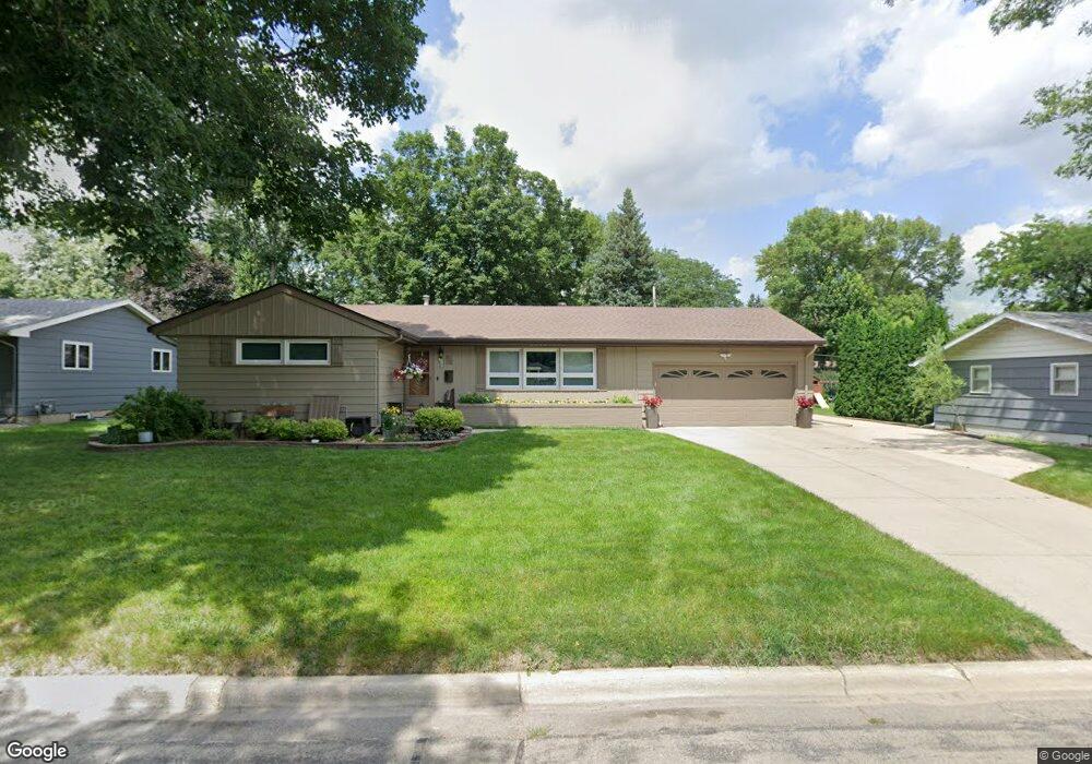 313 Burr Oak Dr, Albert Lea, MN 56007 - photo 1