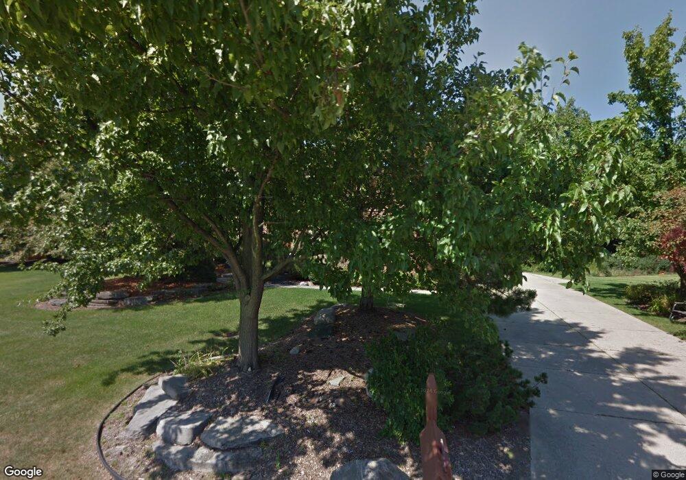 3654 Hollenshade Dr, Rochester Hills, MI 48306 - photo 1