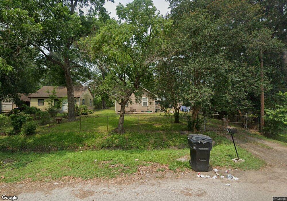 9313 Sandra St, Houston, TX 77016 - photo 1