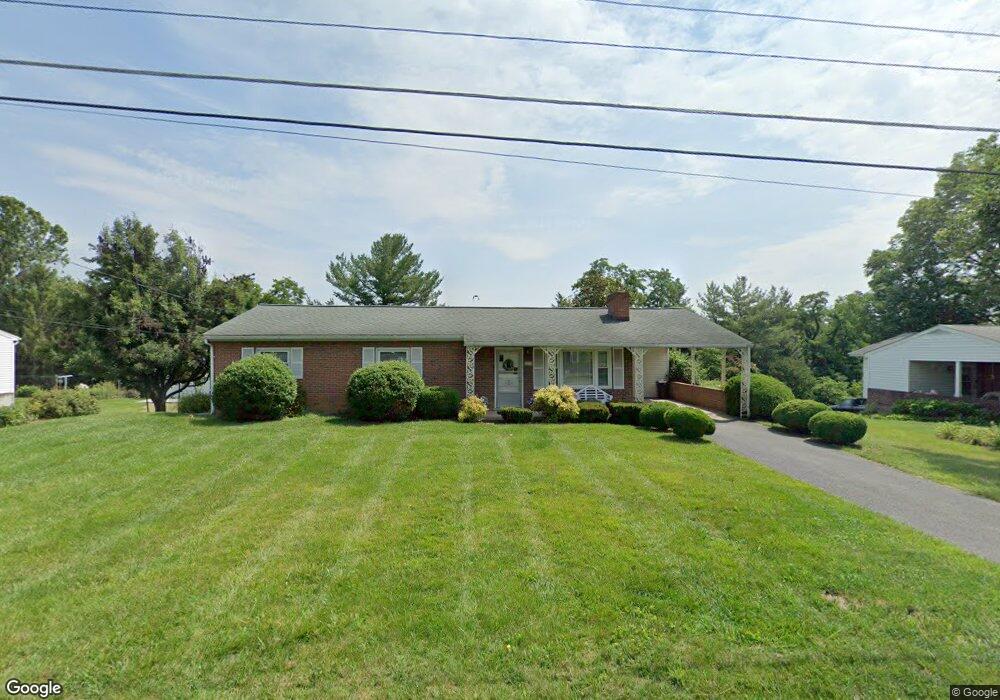 203 Skyview Cir, Verona, VA 24482 - photo 1