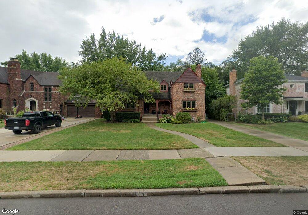 619 Barrington Rd, Grosse Pointe Park, MI 48230 - photo 1
