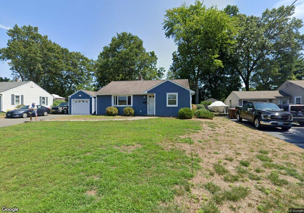 19 Hamilton Ct, Enfield, CT 06082 - photo 1