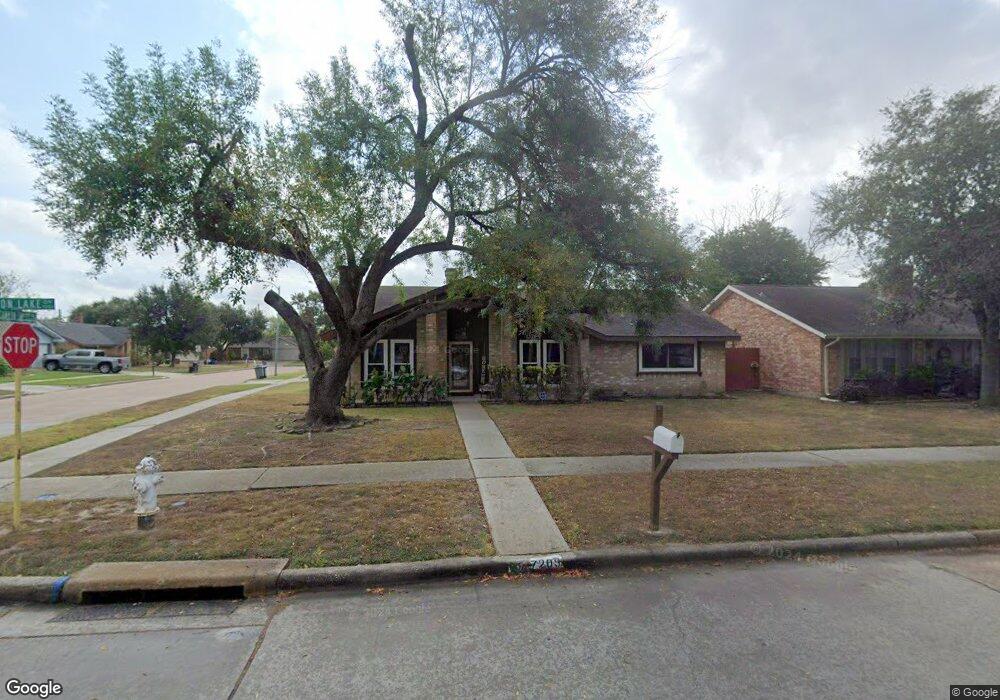 7203 Seton Lake Dr, Houston, TX 77086 - photo 1
