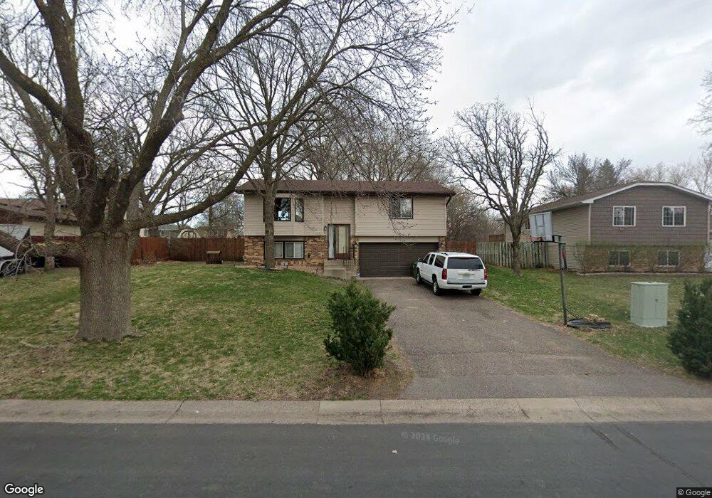 10633 Hummingbird St NW, Coon Rapids, MN 55433 - photo 1