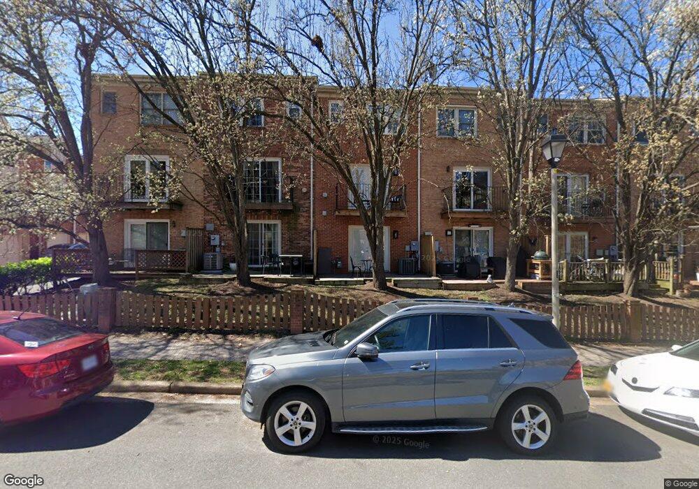 1802 9th St S unit A, Arlington, VA 22204 - photo 1