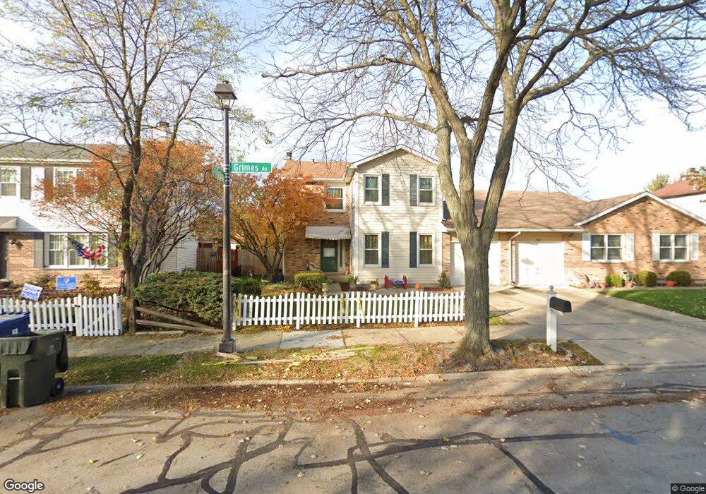 547 Grimes Ave unit 5, Naperville, IL 60565 - photo 1