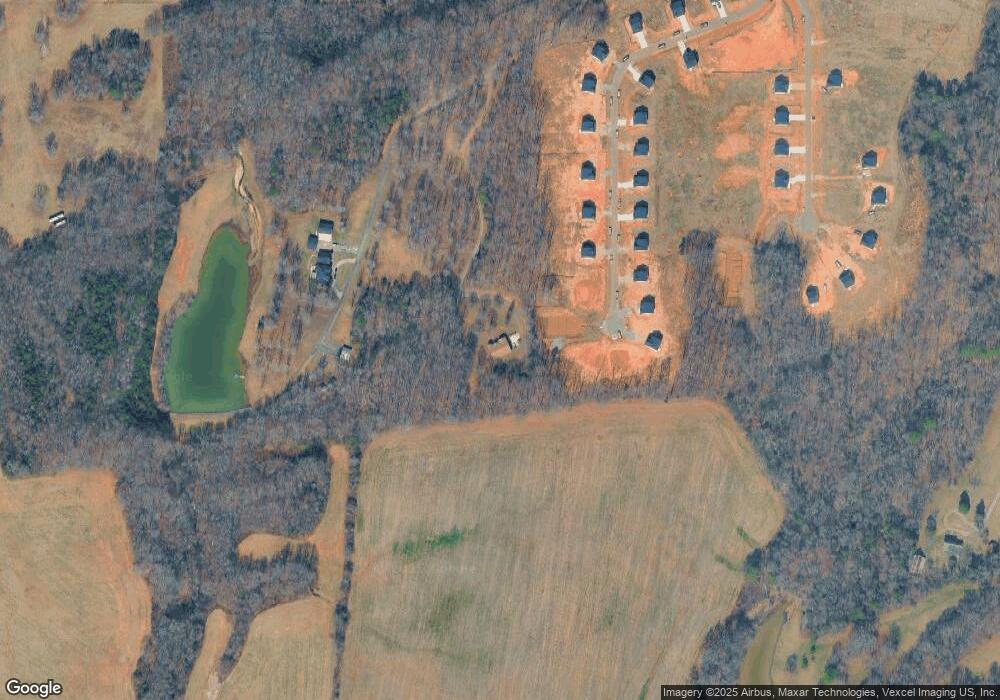 260 Pottery Dr, Statesville, NC 28625 - photo 1