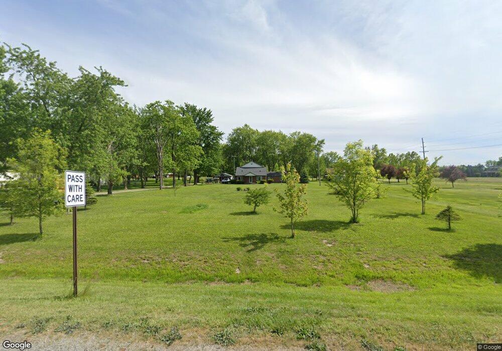 2425 Carleton Rd W, Carleton, MI 48117 - photo 1