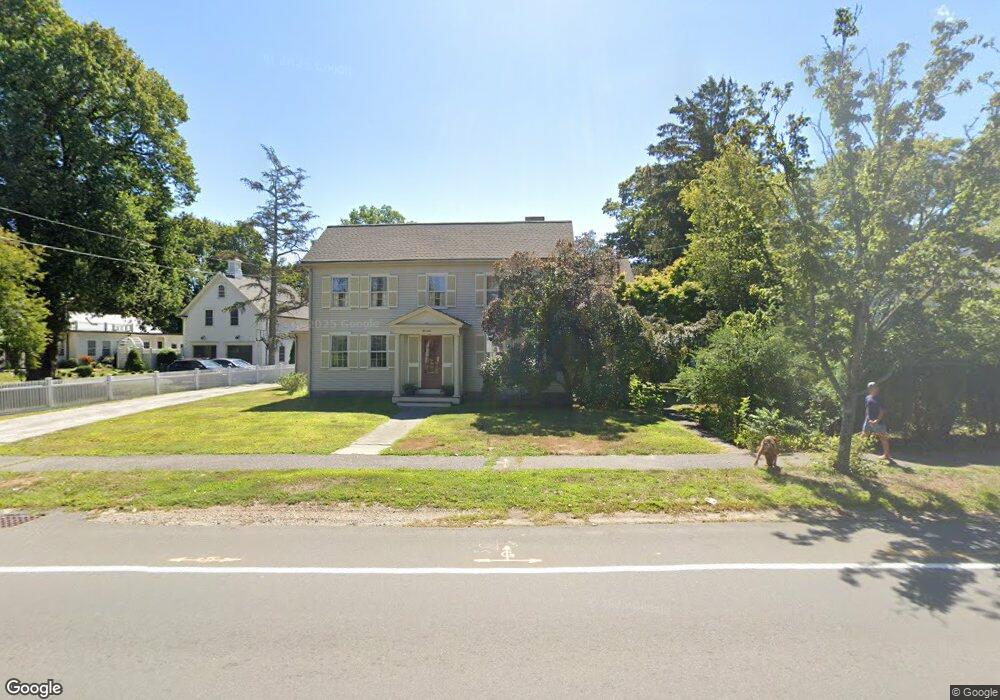 31 Leavitt St, Hingham, MA 02043 - photo 1