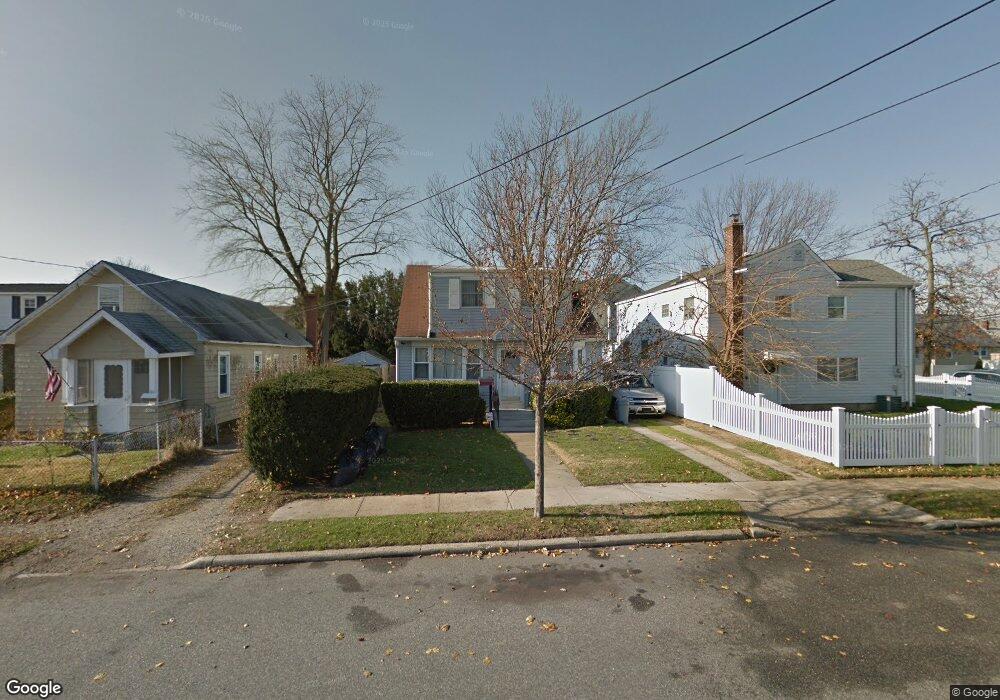 3090 Western Blvd, Baldwin, NY 11510 - photo 1