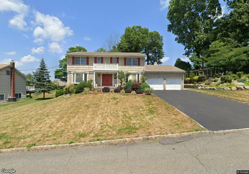 9 Glutting Place, East Hanover, NJ 07936 - photo 1