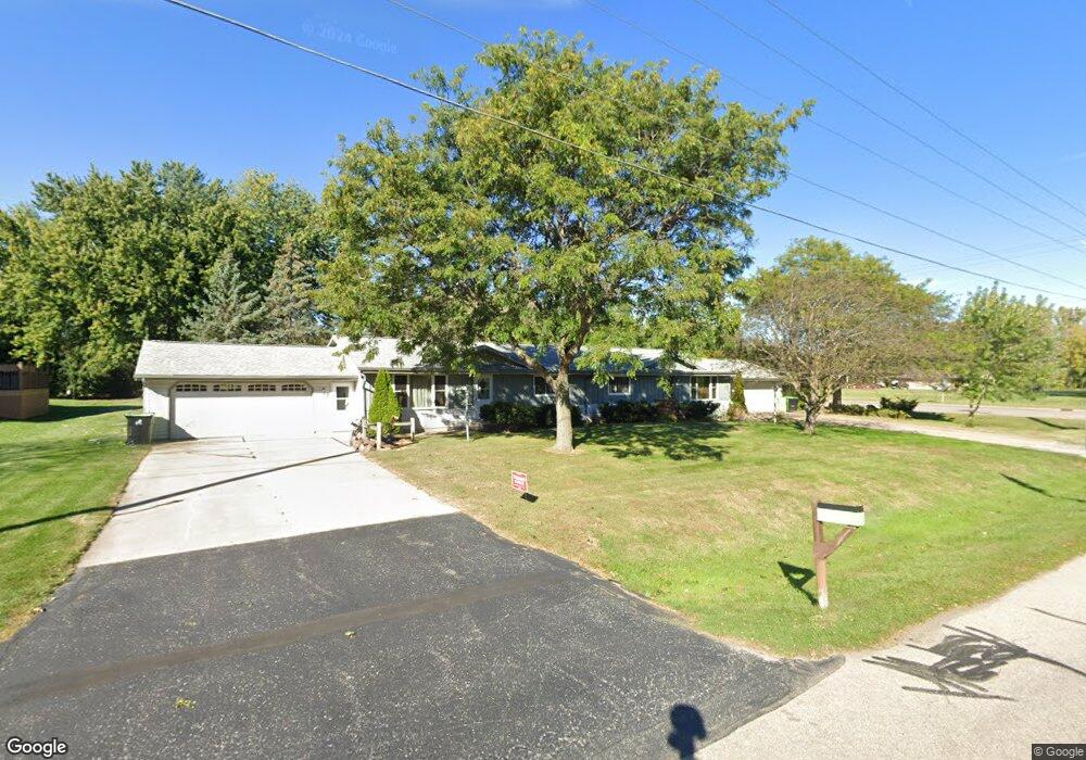 N9683 Noe Rd, Appleton, WI 54915 - photo 1