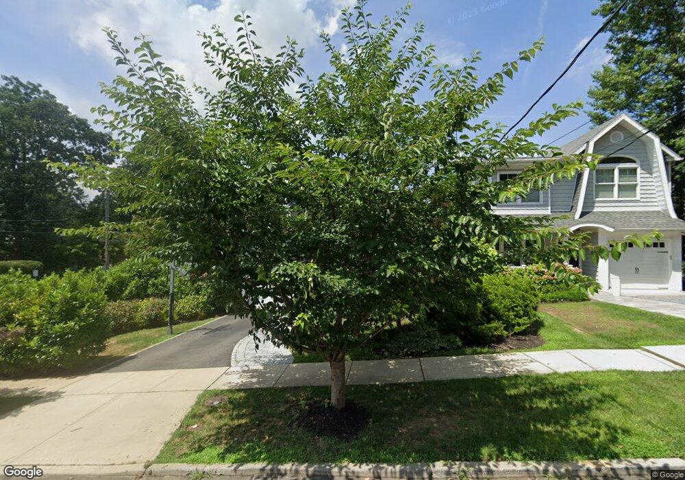 1 Bayview Ave, Port Washington, NY 11050 - photo 1