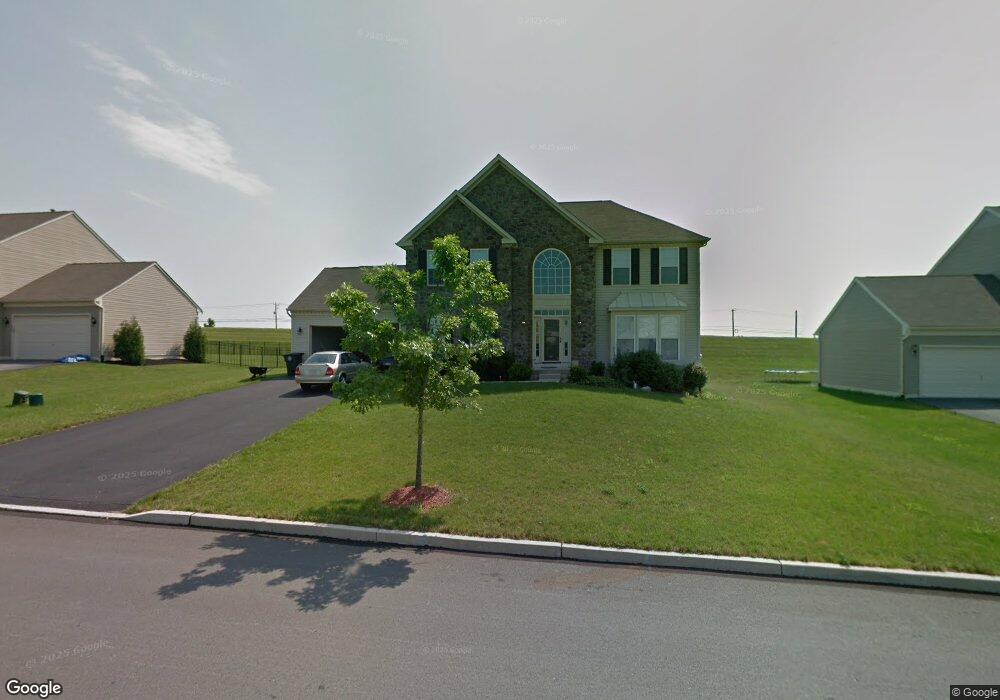 5344 Seip Rd, Bethlehem, PA 18017 - photo 1